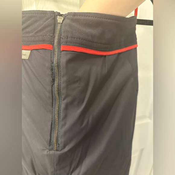 Prada skirt - size 38 (Medium) - Picture 9 of 11